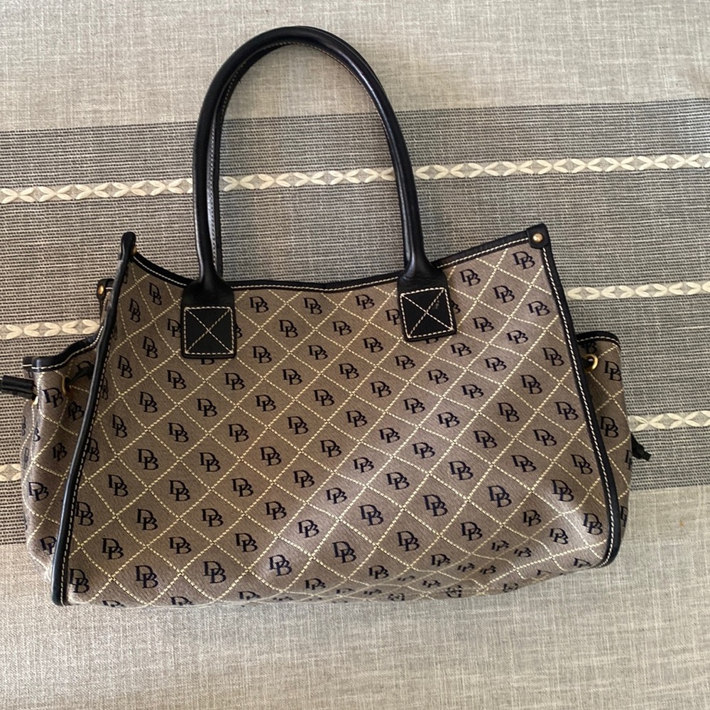 DOONEY & BOURKE Signature Tote Shoulder Bag Black Canvas